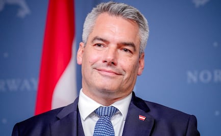 Niños pobres no tienen por qué tener hambre, ahí está McDonald's: canciller de Austria