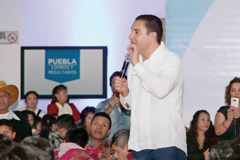 El gobernador Rafael Moreno Valle propuso a los panistas chiapanecos “un cambio que refleje la diferente forma de hacer gobierno en la vida de la gente”. (FOTO: ARCHIVO. EL UNIVERSAL)