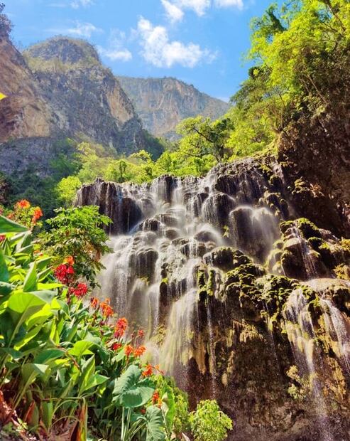 5 atractivos imperdibles en las Grutas de Tolantongo en Hidalgo