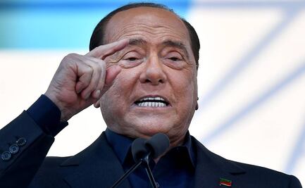 Exprimer ministro Silvio Berlusconi da positivo a Covid-19