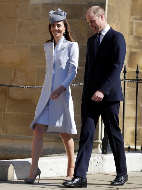 Kate Middleton luce elegante en un look azul para el cumpleaños de la reina Isabel II 