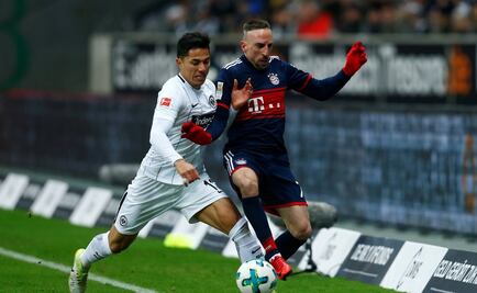 Carlos Salcedo, titular en derrota ante el Bayern