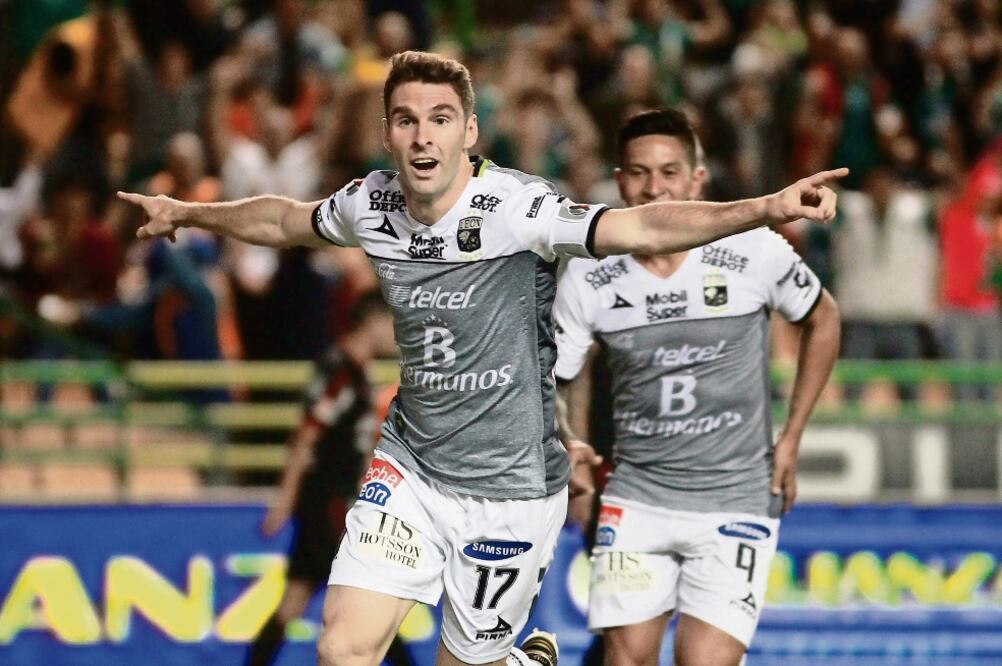 Mauro Boselli abrió el marcador para la Fiera, que va hacia las semis (ALFREDO MOYA. JAM MEDIA)