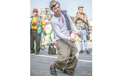 Payasos hacen circo, maroma y teatro para sobrevivir a la pandemia