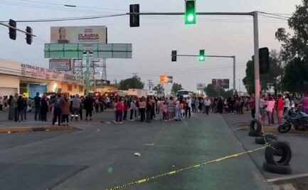 Manifestantes bloquean Línea 1 del Mexibús; exigen la localización del médico Carlos Emiliano Luengas Cano