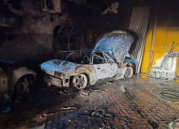 Se incendian vivienda y vehículos de aspirante independiente a alcaldía en Veracruz; Fiscalía estatal investiga las causas