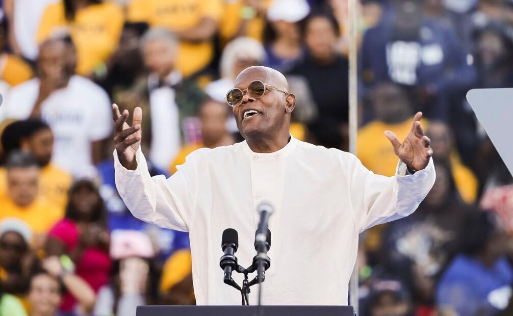 Al inicio del evento, el actor Samuel L. Jackson, el realizador Spike Lee y el productor de cine Tyler Perry, además de los senadores por Georgia, Jon Ossoff y Raphael Warnock, hicieron un llamado unísono: "No vamos a regresar". Foto: EFE