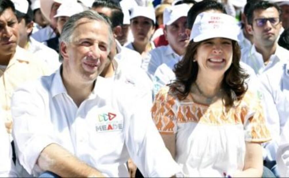 ¿Qué publican las esposas de AMLO, Meade y Anaya en Facebook?