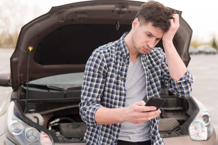 Automóvil sin batería. Foto: Freepik