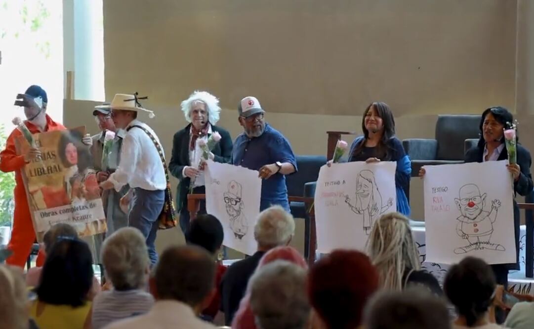Cotorreo teatral en el Centro Cultural Los Pinos. Foto: Captura de pantalla