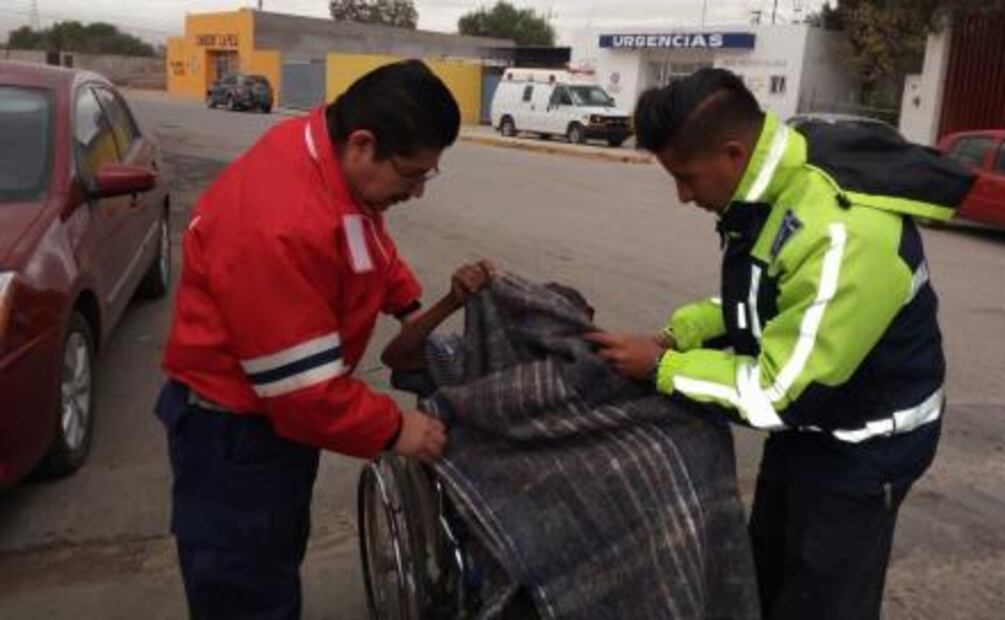 Llevan a personas en situación de calle a albergue por frío en SLP