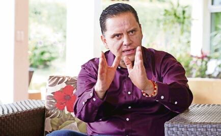 Sandoval contrata ejército de abogados