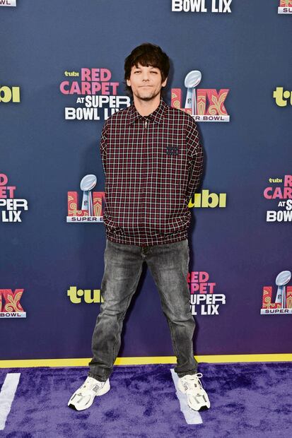 El ex-One Direction, Louis Tomlinson, en la alfombra.(10/02/2025) Fotos: AP, AFP y EFE
