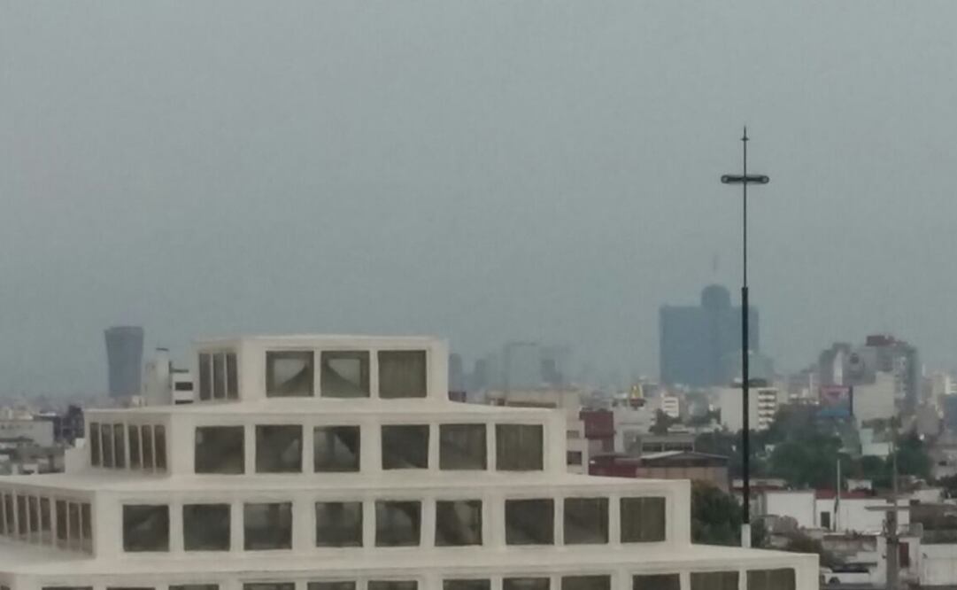 La CAMe dará otro reporte de la calidad del aire en punto de las 20:00 horas. /César Reyes - EL UNIVERSAL)