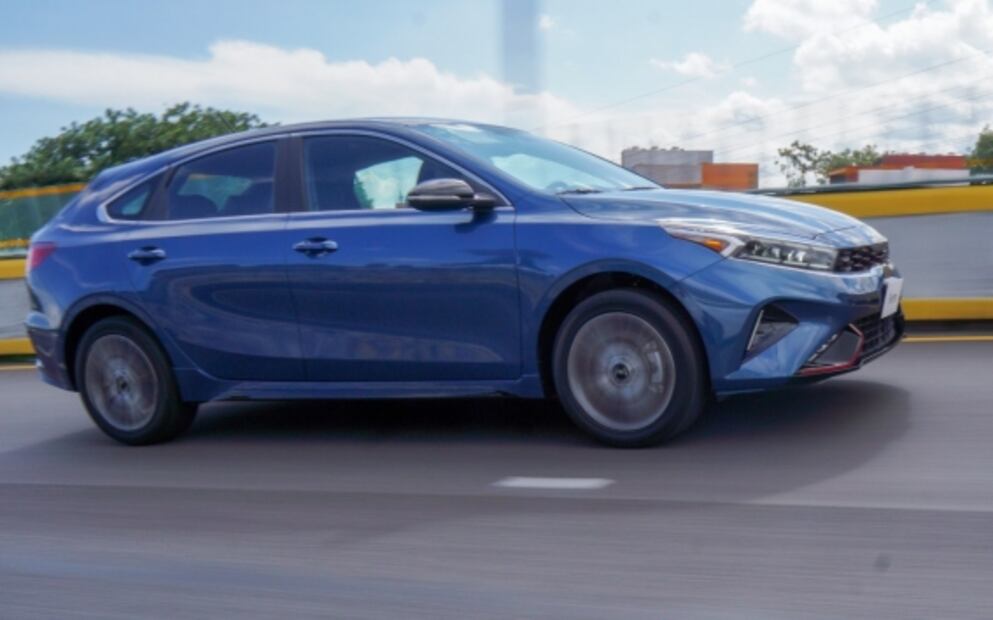 Primer contacto: KIA Forte GT Hatchback 2022, emoción en un empaque compacto
