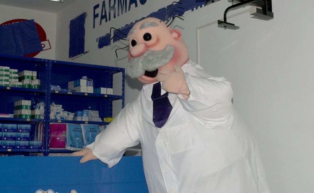 La botarga del Dr. Simi se percató del asalto y no dudó en salir corriendo. Imagen: Archivo El Universal