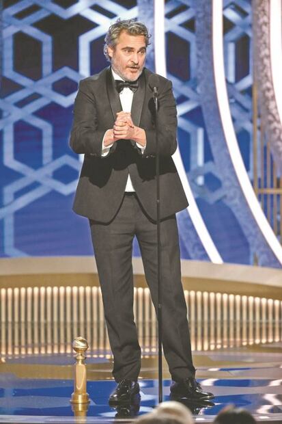 Entregan Globos de Oro entre sorpresas y mensajes con causa