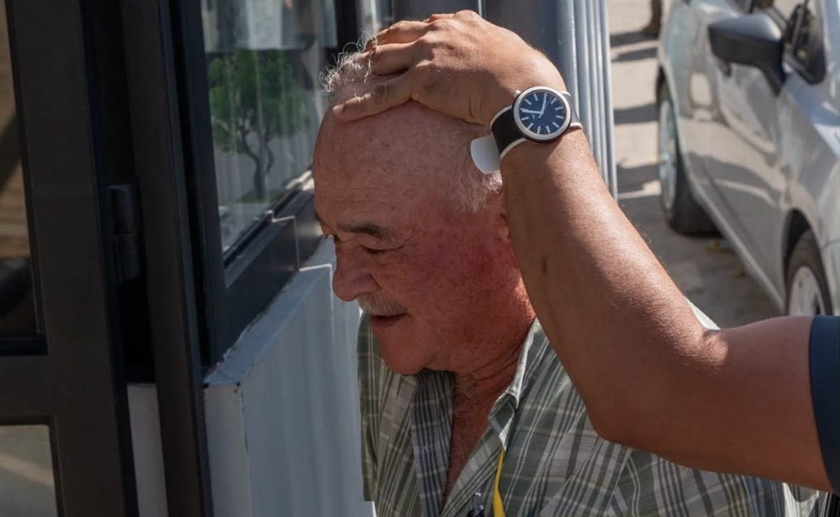 Ernesto Ruffo es trasladado a instalaciones de la FGR en Tijuana luego de ser detenido en julio del 2026 (16/07/2026). Foto: Especial
