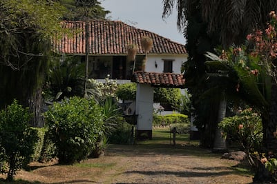 Lugar de recuerdos: la historia de La Bolsa, la hacienda esclavista