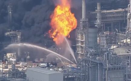 Acusa Adán Augusto fake news en incendio de Deer Park