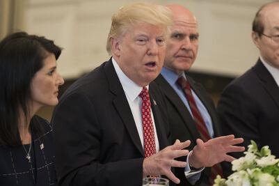 Trump retira partida presupuestal para construcción del muro