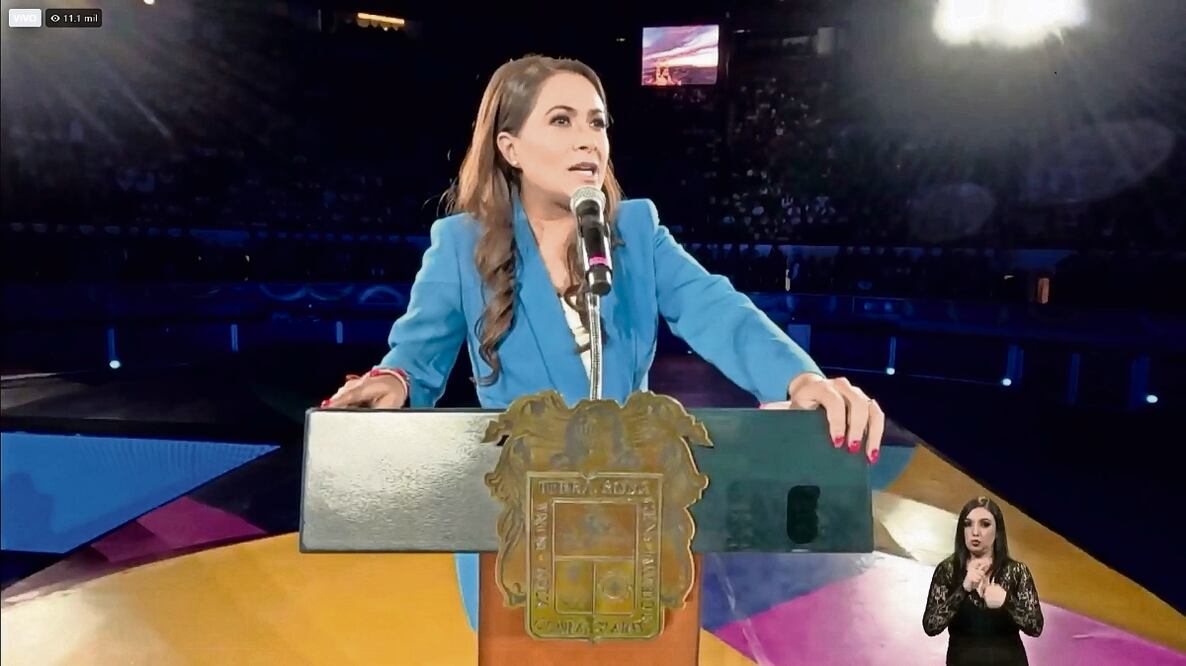 La gobernadora Teresa Jiménez Esquivel, al rendir su Primer Informe de Gobierno en la Plaza Monumental de Toros, destacó que Aguascalientes se encuentra entre los lugares más seguros del país. Foto: Especial