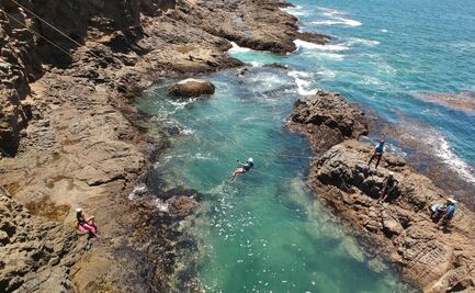 Coasteering: una nueva ruta de aventura en el mar de Ensenada