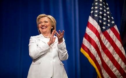 Democrats worry Bush's latino connections could hurt Clinton