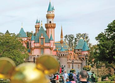 Encuentran 4 cadáveres en vivienda desarrollada por Disney en Florida