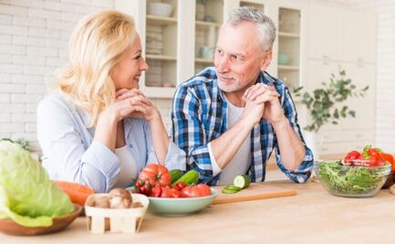 Este es el alimento que acelera la vejez, según un cardiólogo de Harvard 