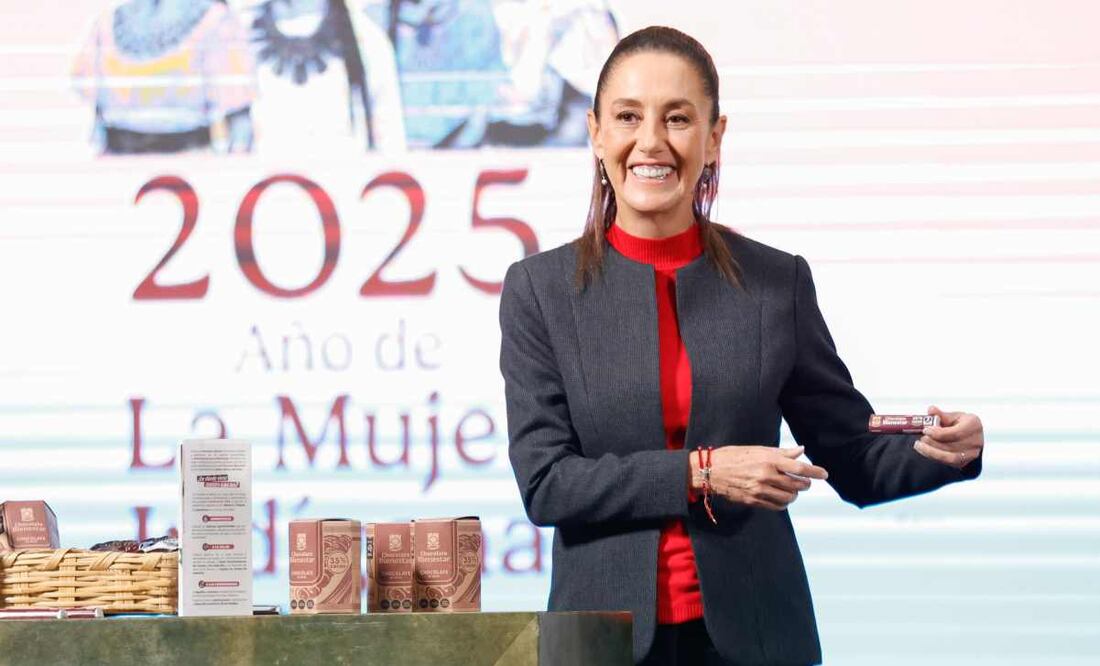Claudia Sheinbaum, presidenta de México, durante la mañanera del 10 de julio del 2025. Foto: Diego Simón / EL UNIVERSAL