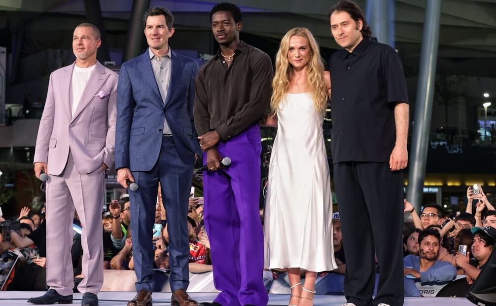 Brad Pitt, Joseph Kosinski, Kerry Condon, Damson Idris y Jeremy Kleiner, el elenco de "F1" en la CDMX. Foto: Fernanda Rojas.