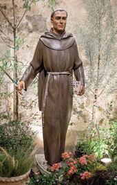 Junípero Serra ya es santo, pese a críticas