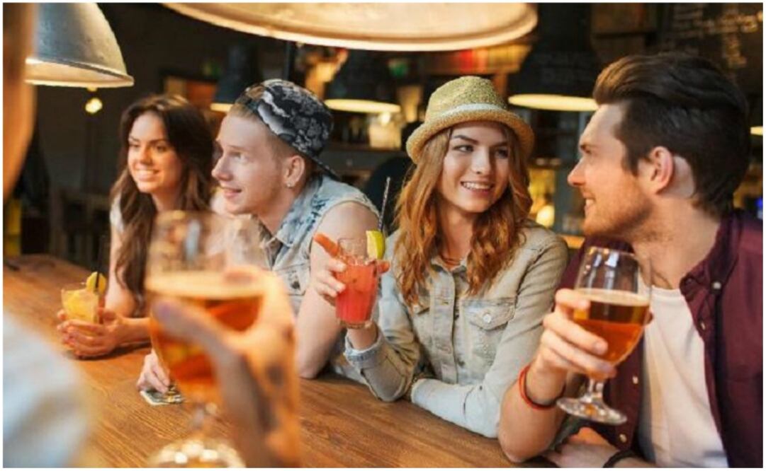 Para ello utilizan Yoti, app disponible en iOS y Android, en la que los usuarios deben escanear los datos de sus cédulas de identidad o pasaportes