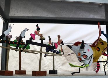 FOTOS: Juguetes artesanales se mantienen con vida en el taller de Álvaro Santillán