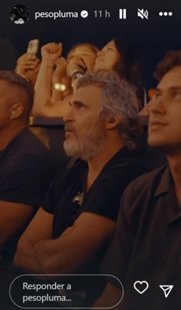 El actor hollywoodense fue visto en el show de Peso Pluma. Foto: Instagram