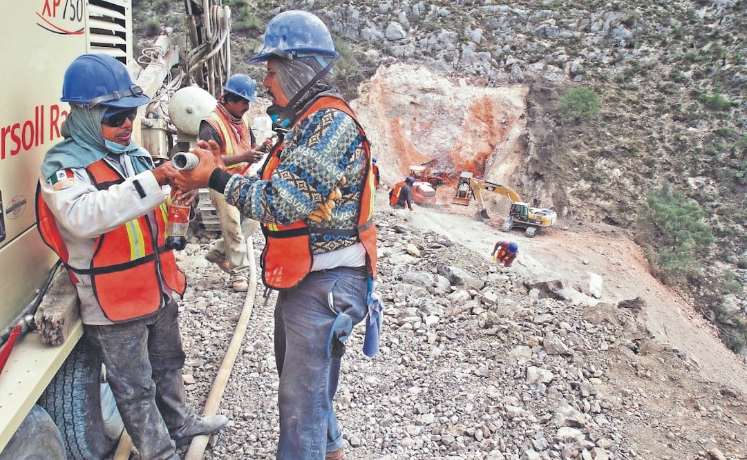 Expertos señalan que las empresas pagan impuestos que pueden llegar a hasta 50% de las utilidades. ARCHIVO EL UNIVERSAL