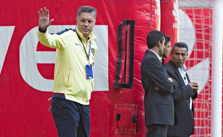 Peláez, cerca de los golpes con auxiliar de Chivas 