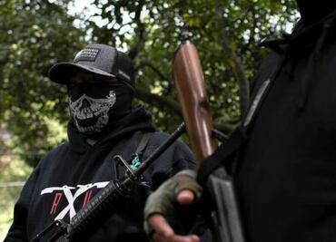CJNG ataca localidades de Coahuayana, Michoacán e incendia vehículos