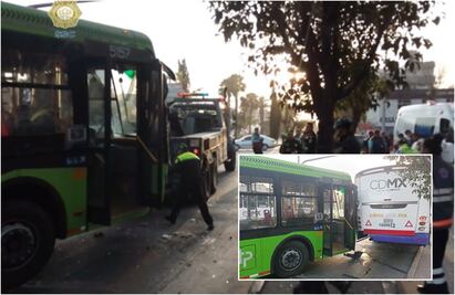 RTP se estrella contra camión de pasajeros en la Venustiano Carranza