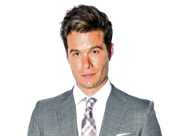 Brandon Peniche también está fuera de Televisa