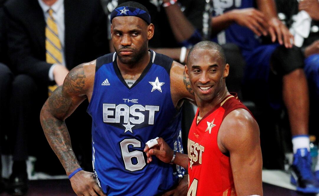 Kobe Bryant y LeBron James - Reuters