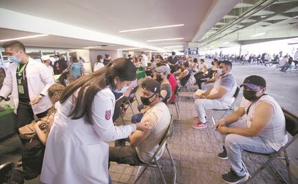 Reabren centros comerciales para hacer pruebas Covid