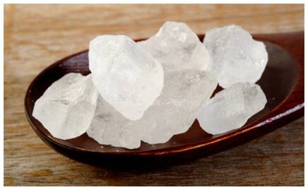 Quiénes no deben usar piedra de alumbre como desodorante