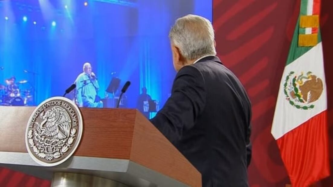 Las tres canciones que puso AMLO en su mañanera para despedir a Pablo Milanés