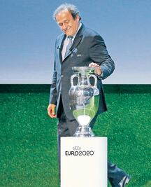 Soy el más capacitado para dirigir la FIFA: Platini