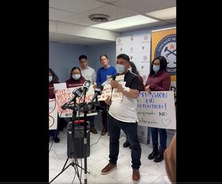 ICE libera temporalmente a migrante venezolano que donará riñón a su hermano en Illinois; ven "victoria para la humanidad"