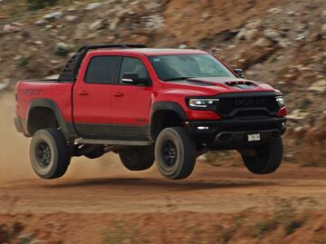 A prueba: RAM 1500 TRX 2021, 702 caballos de fuerza llegan a México