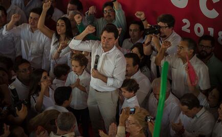 Mauricio Sahuí se registra como precandidato del PRI por Yucatán