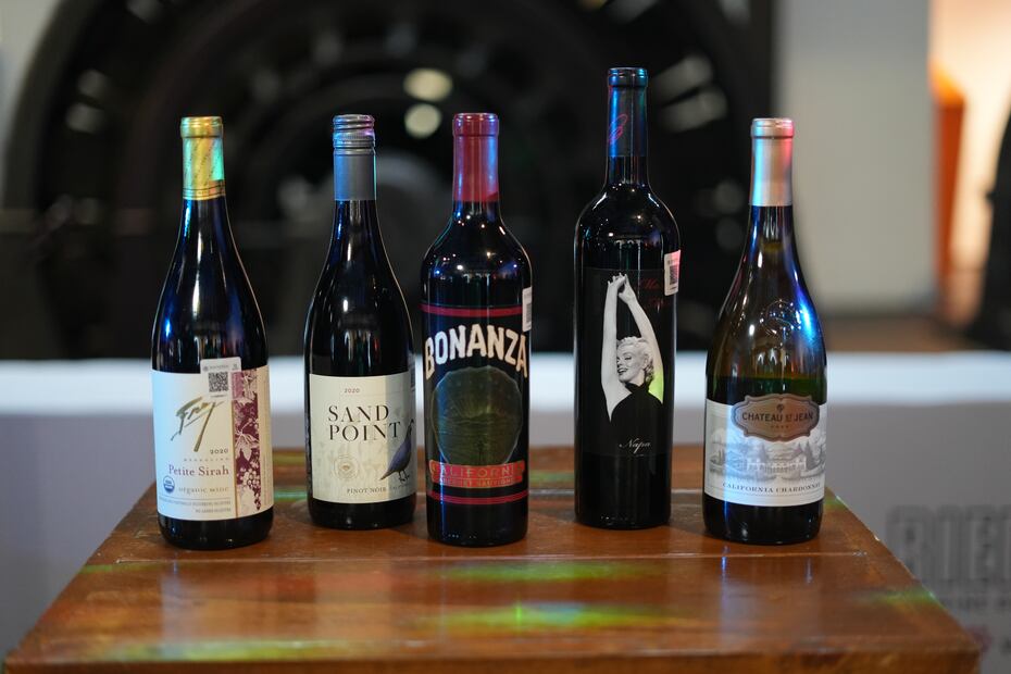Bodegas en búsqueda de un importador en México.